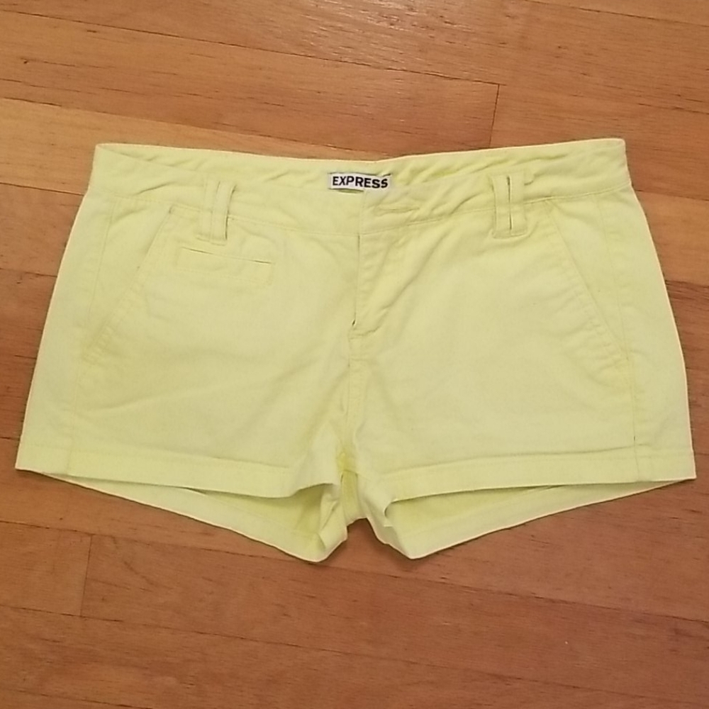 Express shorts